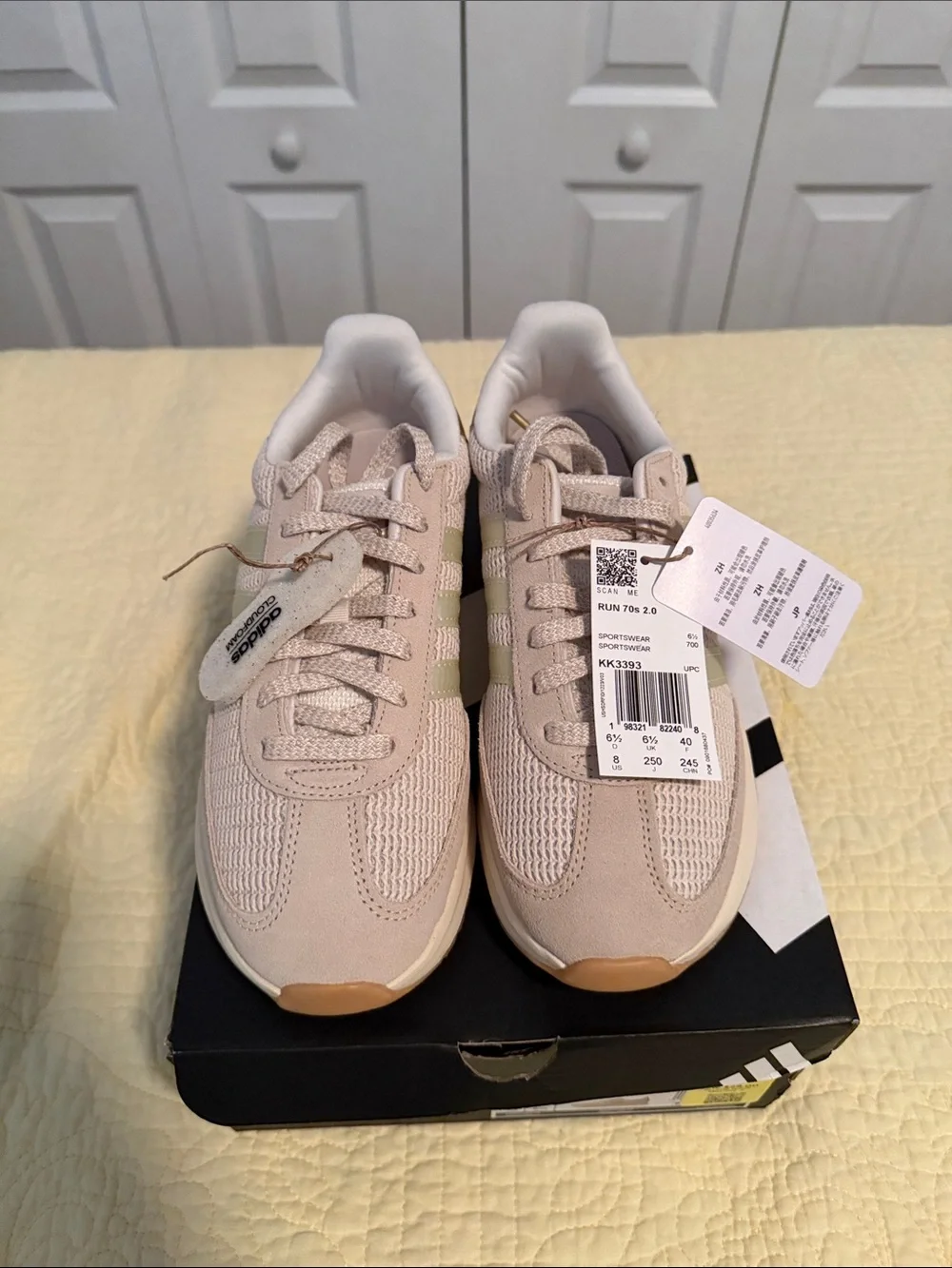 adidas Cloudfoam Retro Runner Sneakers in Light Beige with Gold Accents
